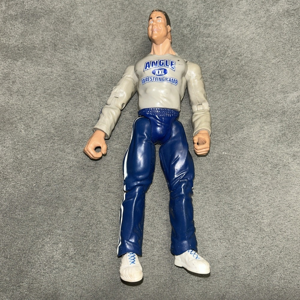 2002 WWF WWE JAKKS TRIPLE H‎ KURT ANGLE RINGSIDE RIVALS WRESTLING FIGURE